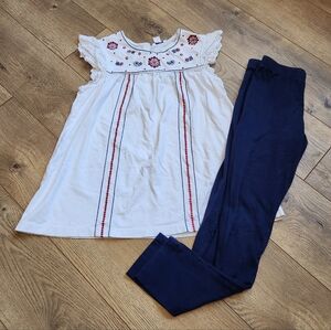 Size 12 Girls hartstrings Top And Navy Leggings